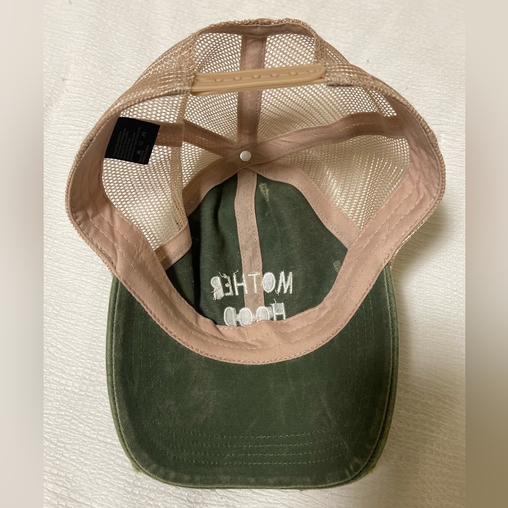Baseball hat - Picture 2 of 2